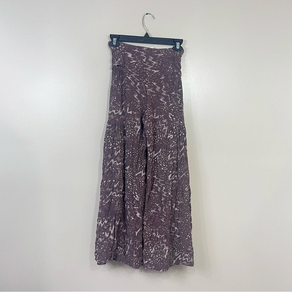 Olivaceous Womens Pants Small Wide Leg Rayon Elastic Waist Pull On Brown Boho - Picture 3 of 12